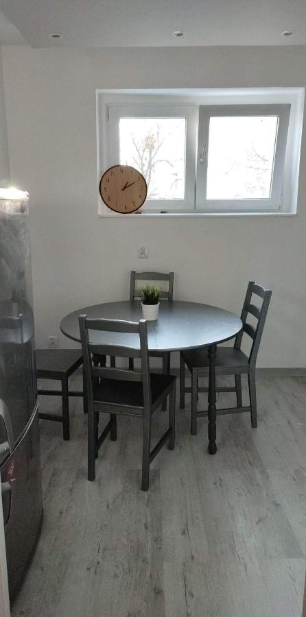 Apartament Dolna Wilda - Klucz W Skrytce Lägenhet Poznań Exteriör bild