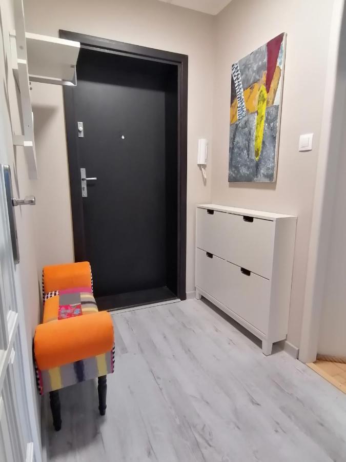 Apartament Dolna Wilda - Klucz W Skrytce Lägenhet Poznań Exteriör bild